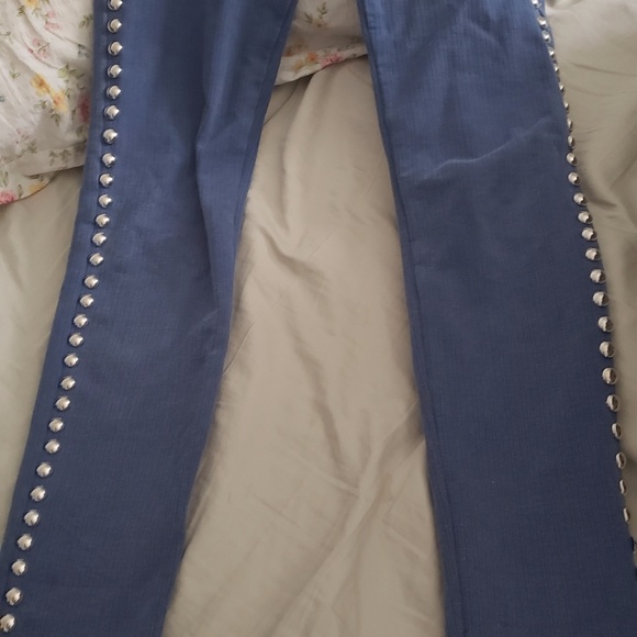 Meet your Posher, Sherrylx1 - Picture 2 of 2